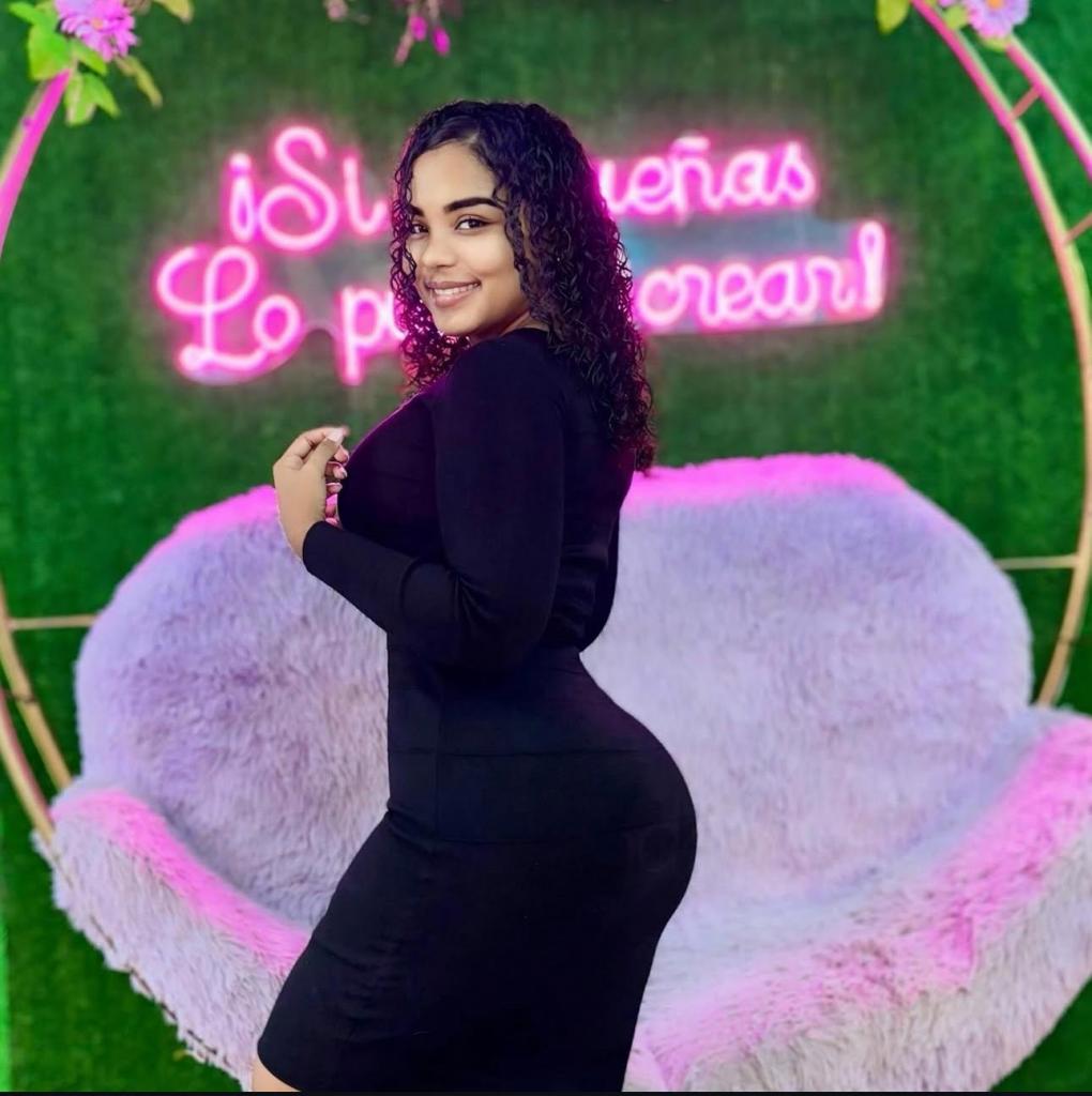 Chica busca chico en Granada: 