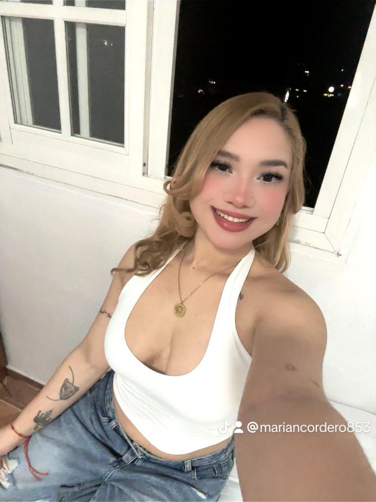 Chica busca chico en Granada: 