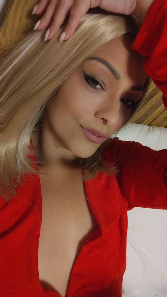 Chica busca chico en Alicante: 