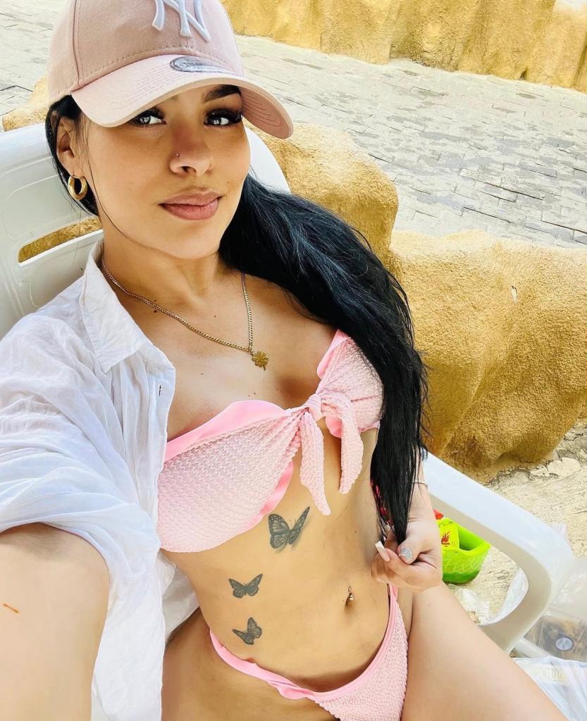 Chica busca chico en Tenerife: 