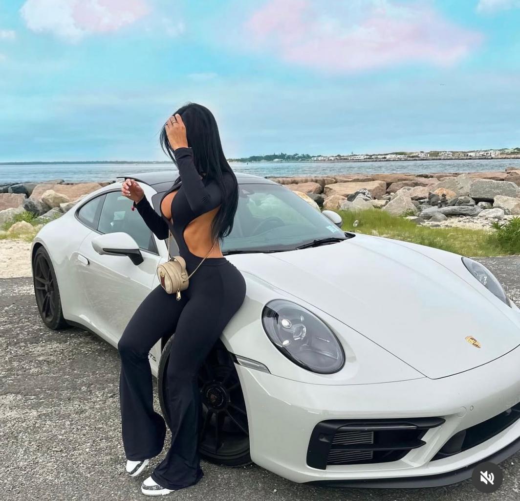 Chica busca chico en Sevilla: 