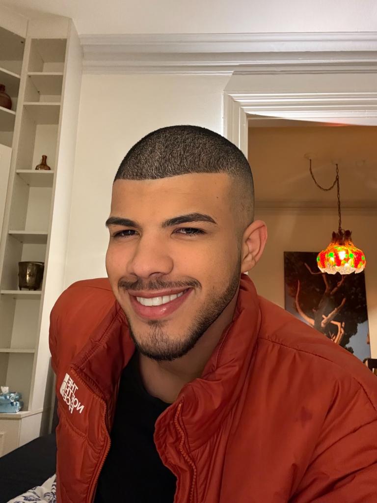 603507283: Chico busca chica en Madrid