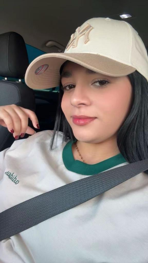 Chica busca chico en Tenerife: 