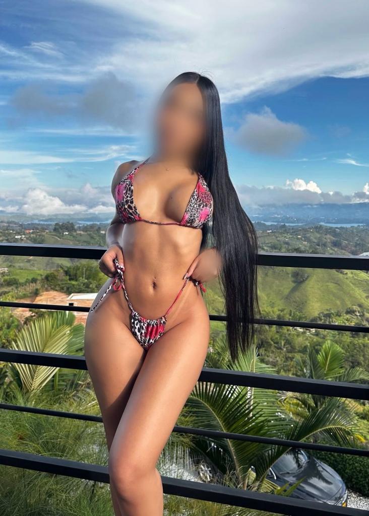 Chica busca chico en Granada: 