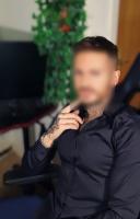 664726033: Chico busca chica en Tarragona