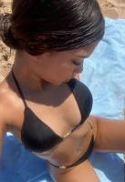 679745293: Chica busca chico en Sevilla
