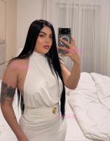 687743618: Chica busca chico en Orense