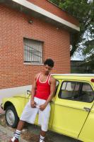 647939467: Chico busca chica en Madrid