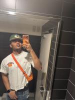 647939467: Chico busca chica en Madrid