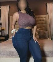 677287807: Chica busca chico en Gerona