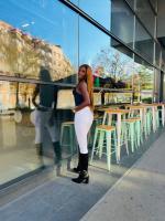 745026090: Chica busca chico en Málaga