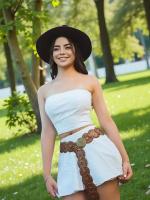 742028892: Chica busca chico en Madrid
