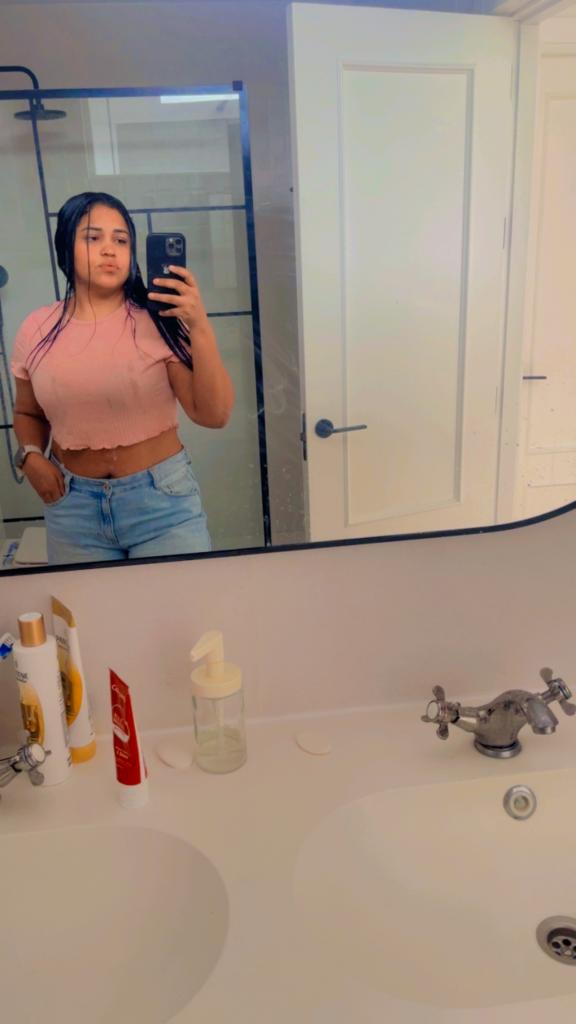 604210186: Chica busca chico en Cádiz