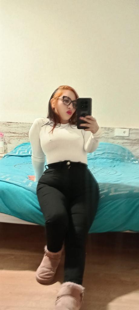 613802783: Chica busca chico en Granada