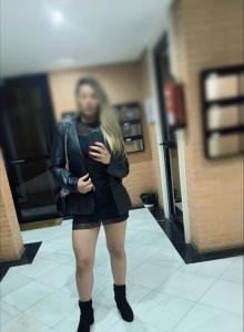Chica busca chico en Sevilla: 