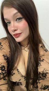 654659343: Chica busca chico en Madrid