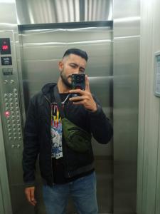 663067322: Chico busca chica en Alicante
