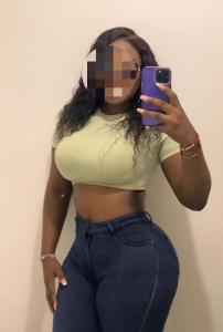 604206429: Chica busca chico en Tenerife