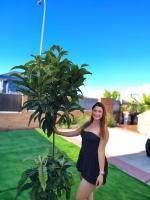 654659343: Chica busca chico en Madrid