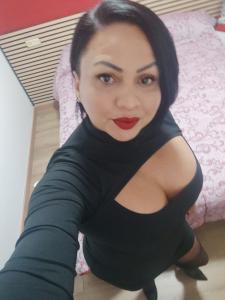 Chica busca chico en Asturias: 