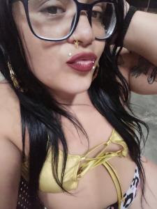 Chica busca chico en Sevilla: 