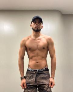 641054196: Chico busca chica en Asturias