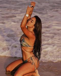 672095179: Chica busca chico en La Coruña