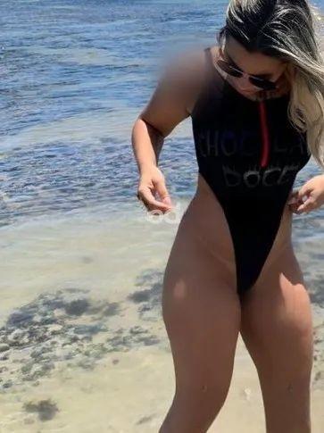 692805446: Chica busca chico en Pontevedra