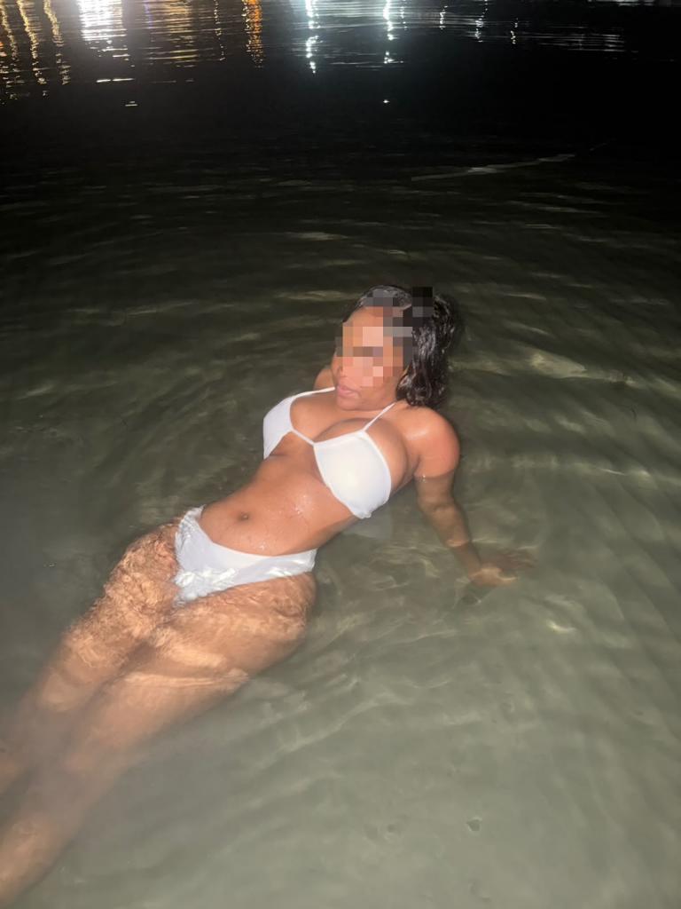 Chica busca chico en Alicante: 