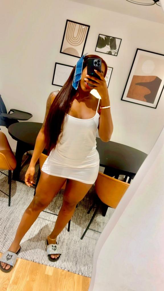 745077535: Chica busca chico en Albacete