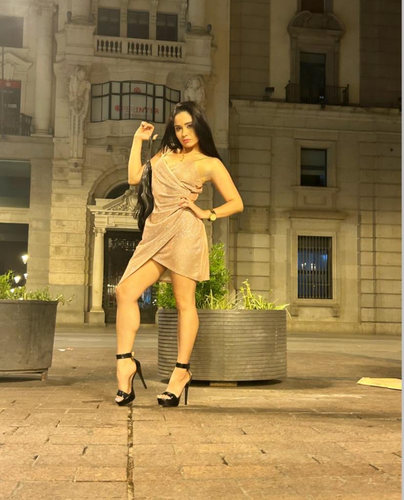 Chica busca chico en Tarragona: Chica busca chico