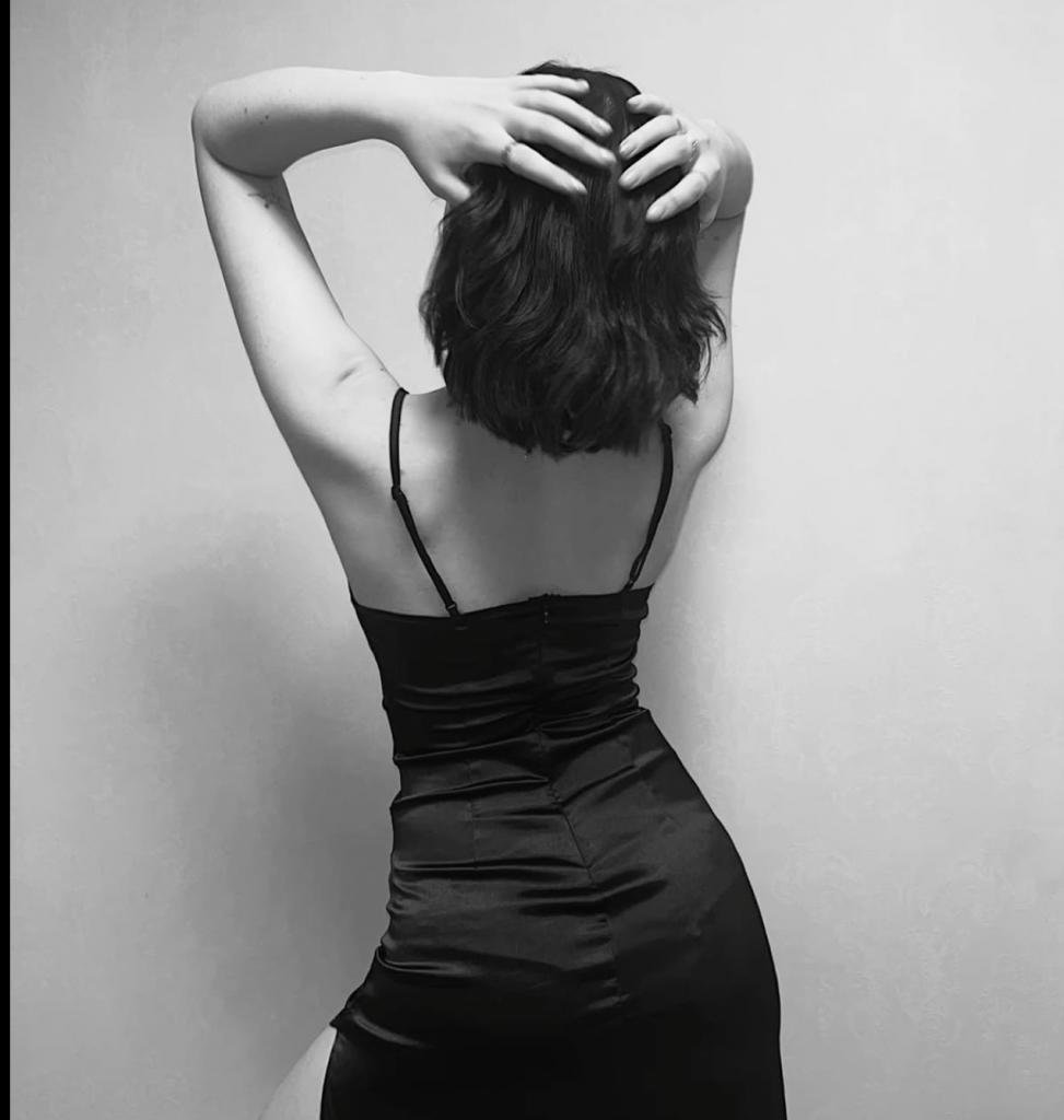 664634514: Chica busca chico en Málaga