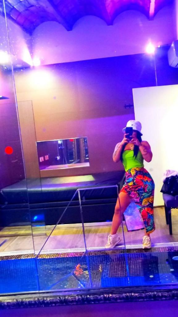 Chica busca chico en Barcelona: 