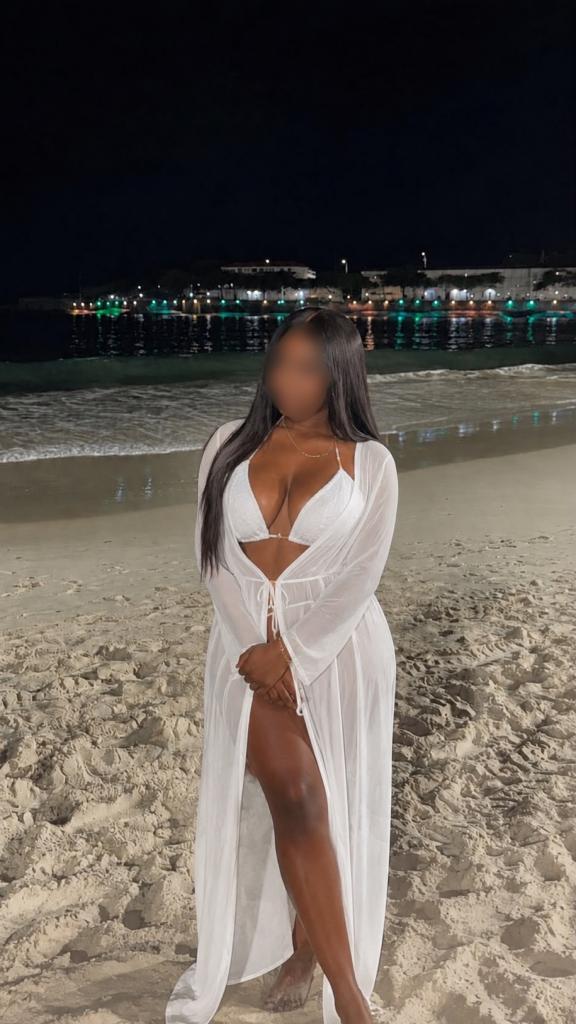 Chica busca chico en Tenerife: 