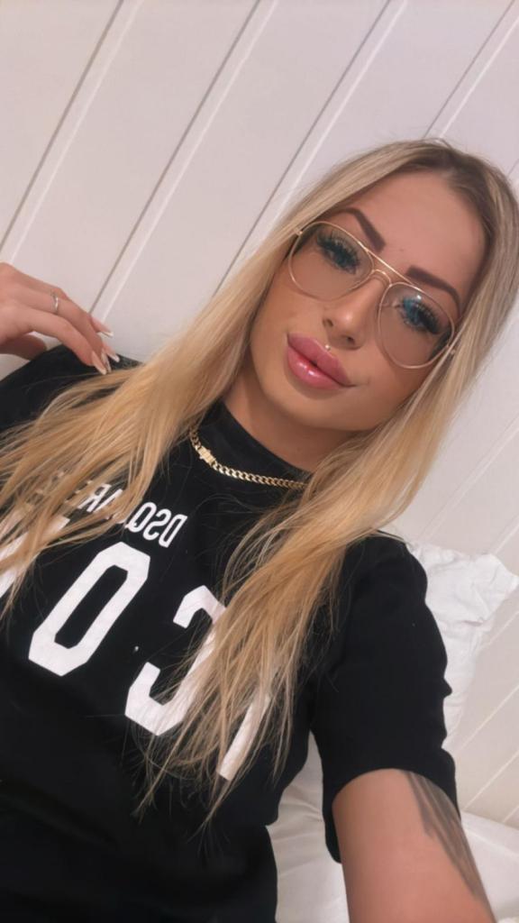 655195127: Chica busca chico en Mallorca
