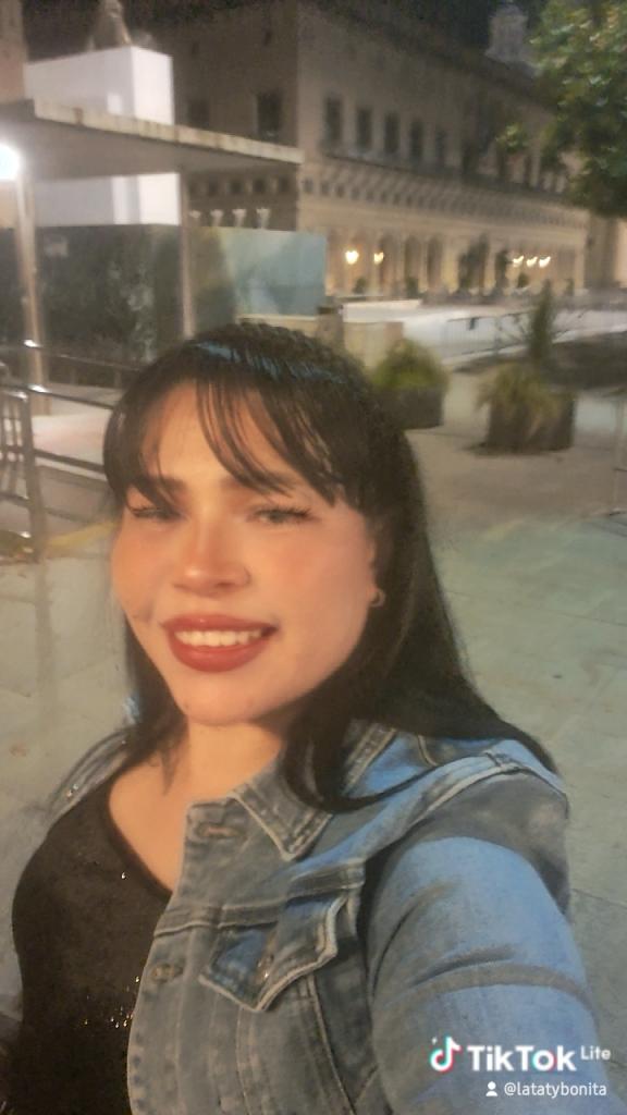 Chica busca chico en Mallorca: 