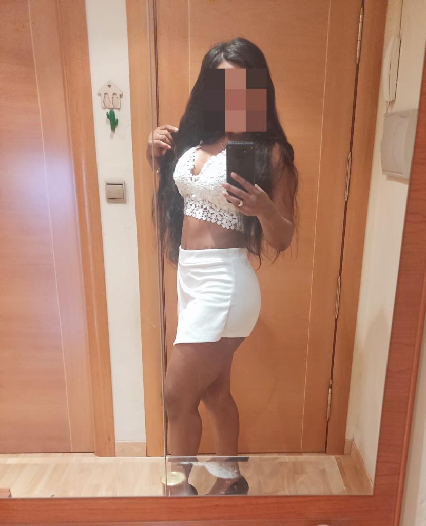 643208474: Chica busca chico en Zaragoza