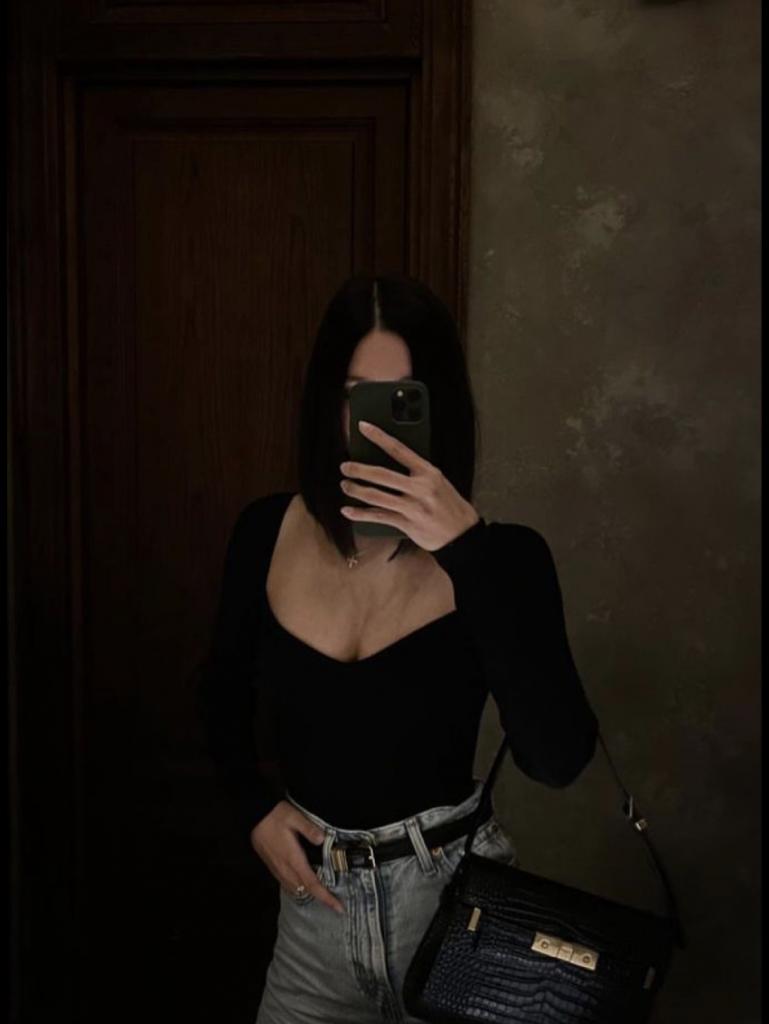 664634514: Chica busca chico en Málaga