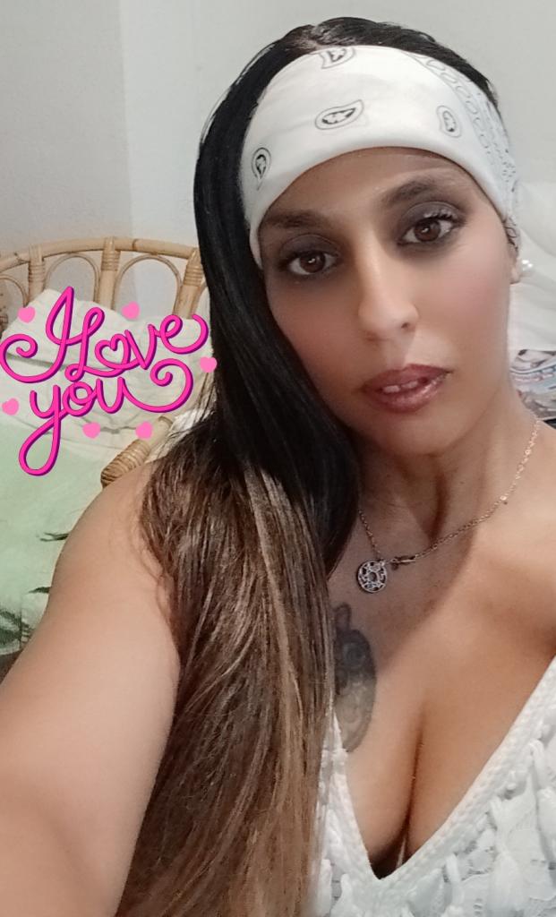 687471870: Chica busca chico en Alicante