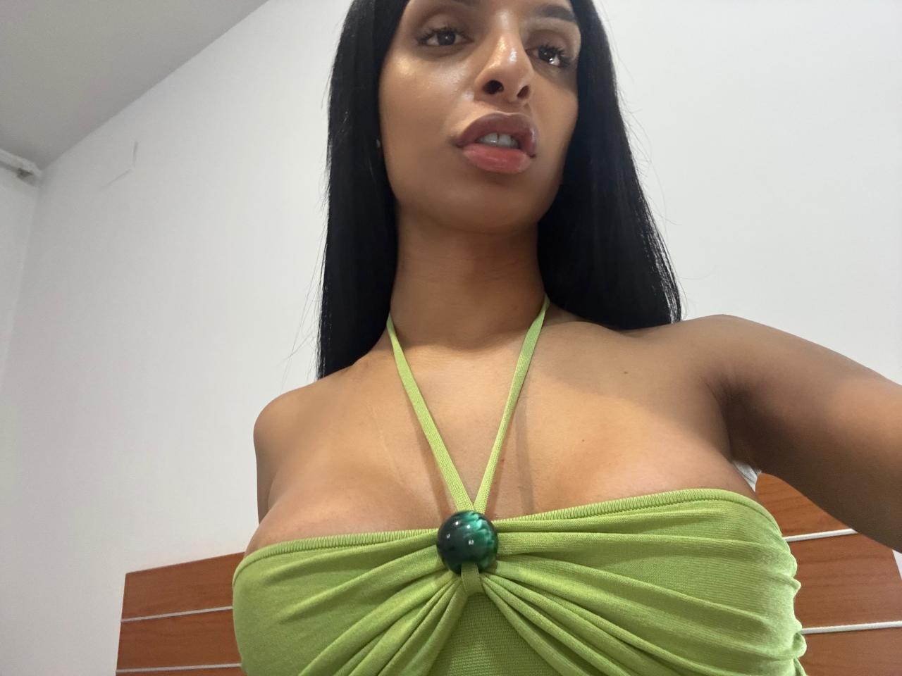 641896893: Travesti en Barcelona