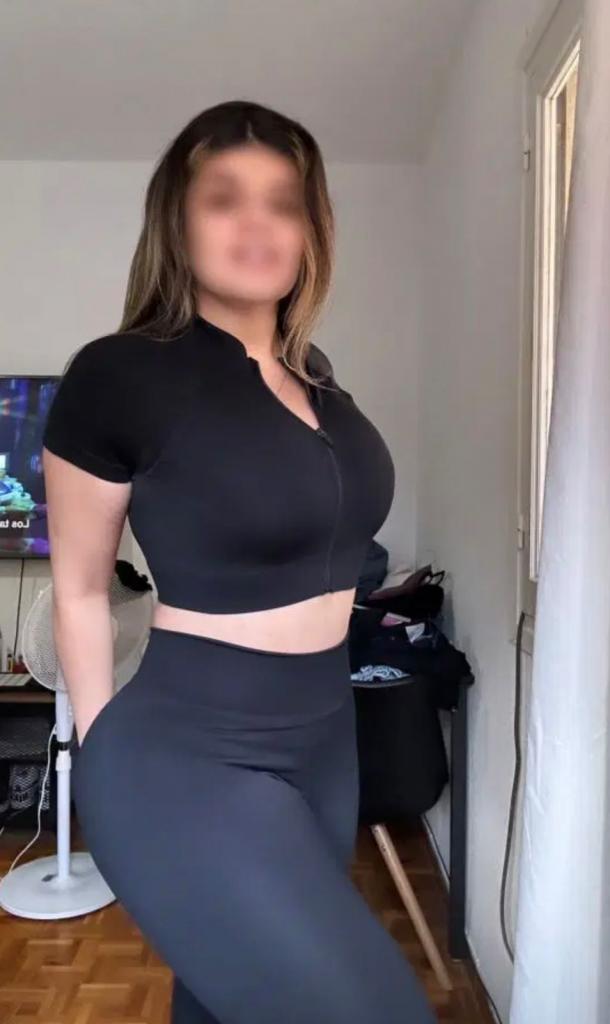 Chica busca chico en Granada: 
