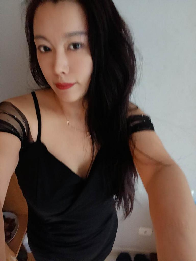 Chica busca chico en La Rioja: 