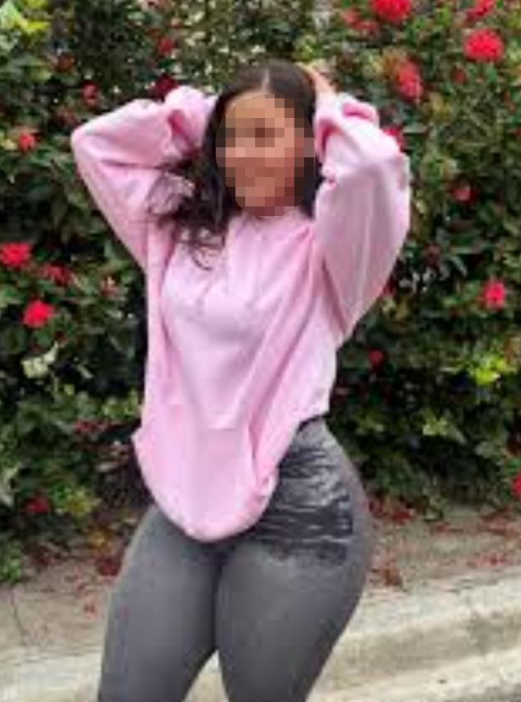 Chica busca chico en Murcia: 