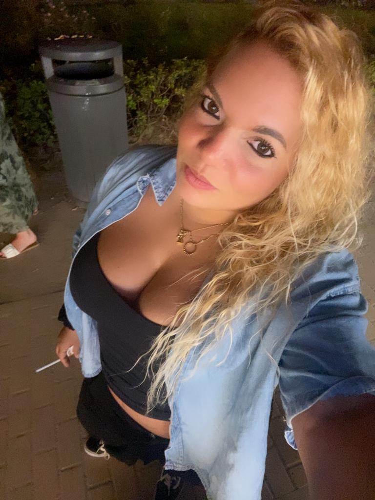 Chica busca chico en Mallorca: 