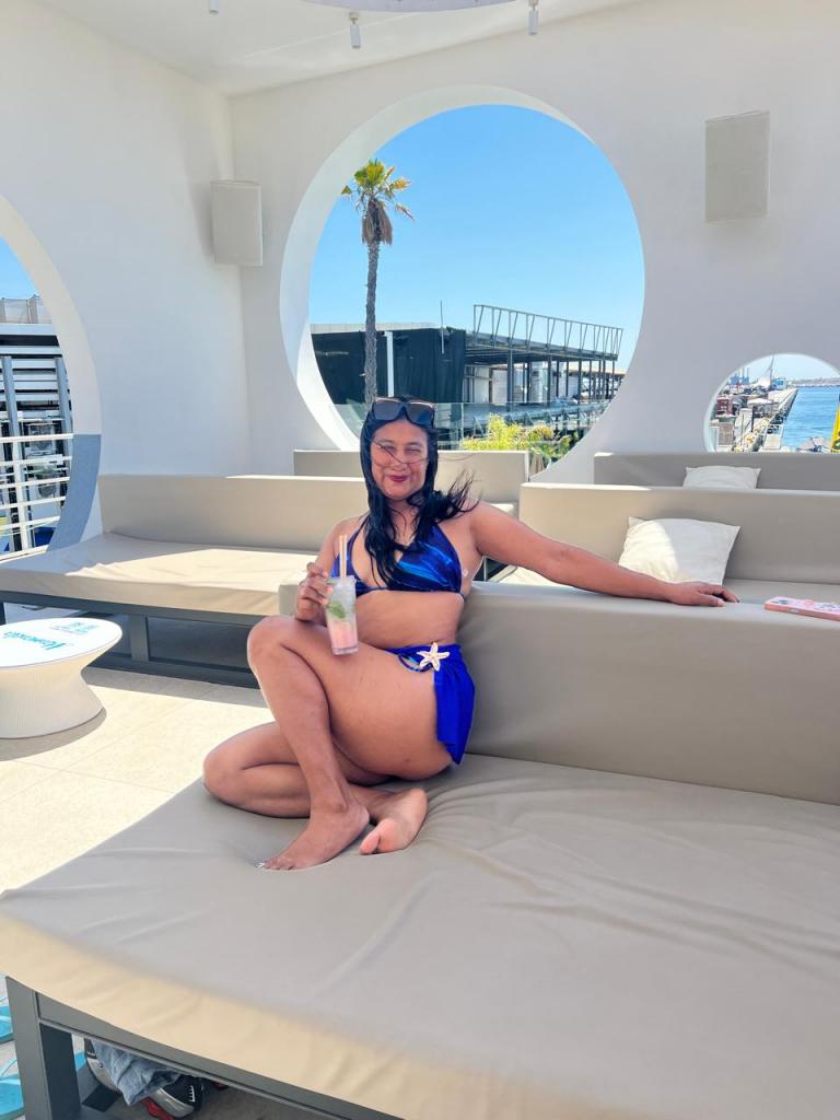 633576880: Chica busca chico en Alicante