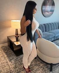 647026466: Chica busca chico en Madrid