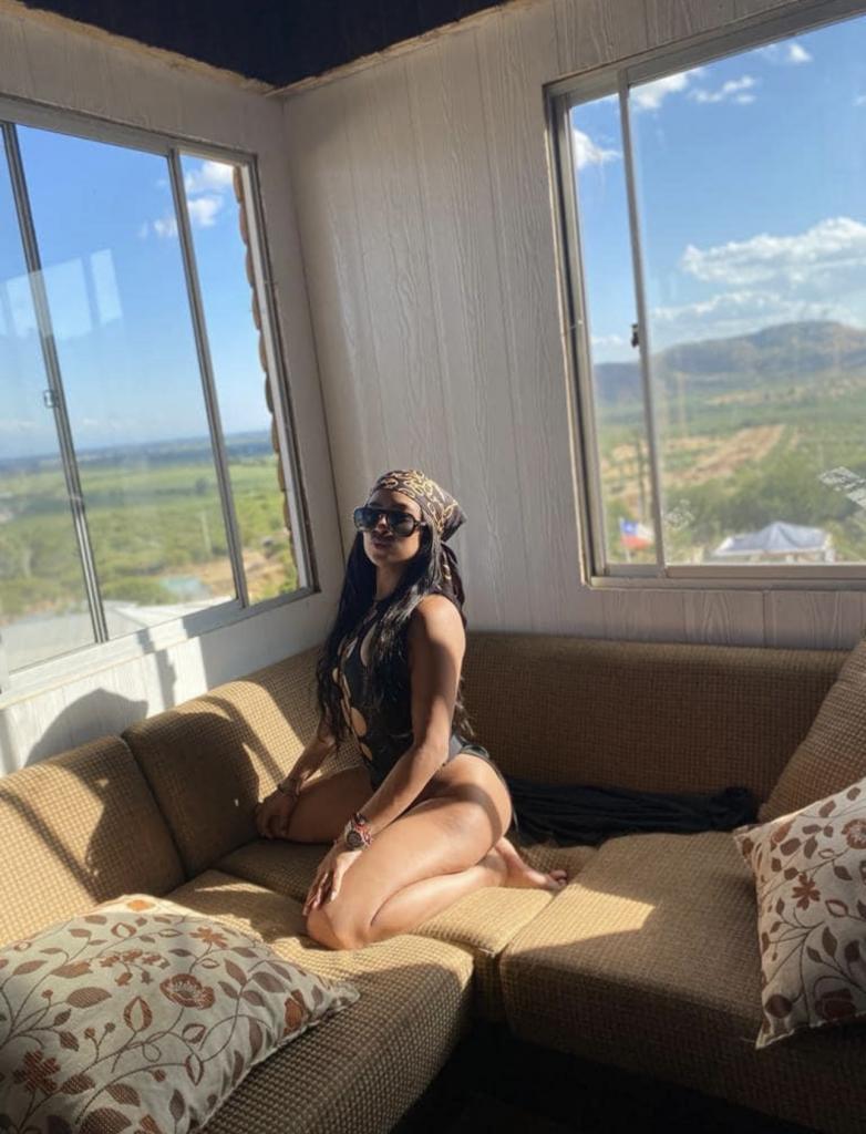 614585318: Chica busca chico en Alicante