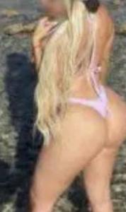 611215785: Chica busca chico en La Coruña