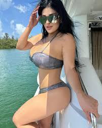 647026466: Chica busca chico en Madrid