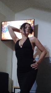677549270: Chica busca chico en Pontevedra